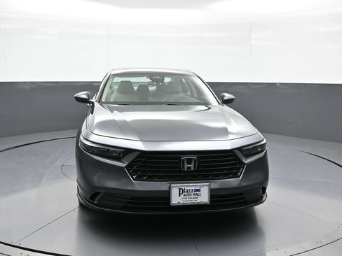 Certified 2023 Honda Accord EX image 2