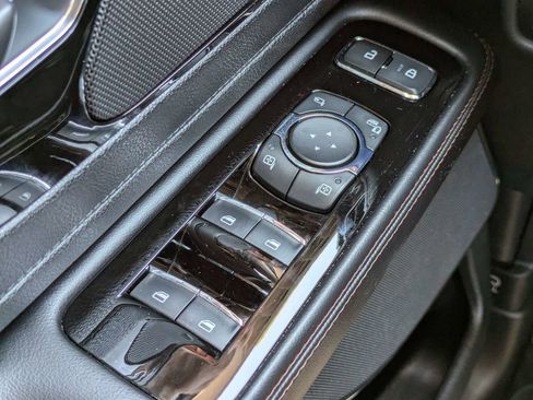 Used 2023 Lincoln Aviator Reserve image 24