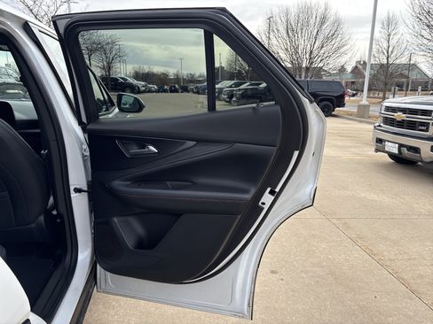 Used 2024 Chevrolet Blazer EV RS image 15