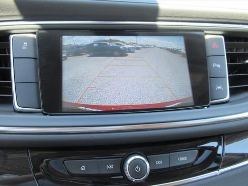 Used 2018 Buick Enclave Premium FWD image 27