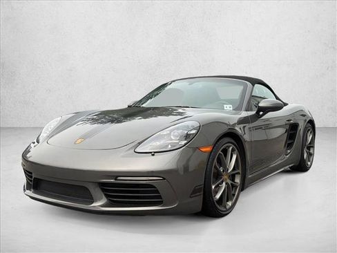 Used 2025 Porsche 718 Boxster RWD image 5