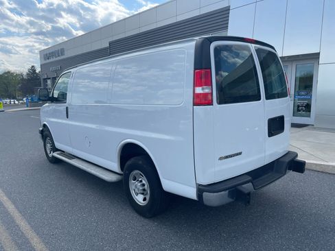 Used 2024 Chevrolet Express 2500 w/ Driver Convenience Package image 3