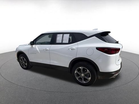 Used 2025 Chevrolet Blazer LT FWD image 10