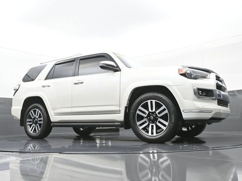 Used 2023 Toyota 4Runner Limited AWD/4WD image 43