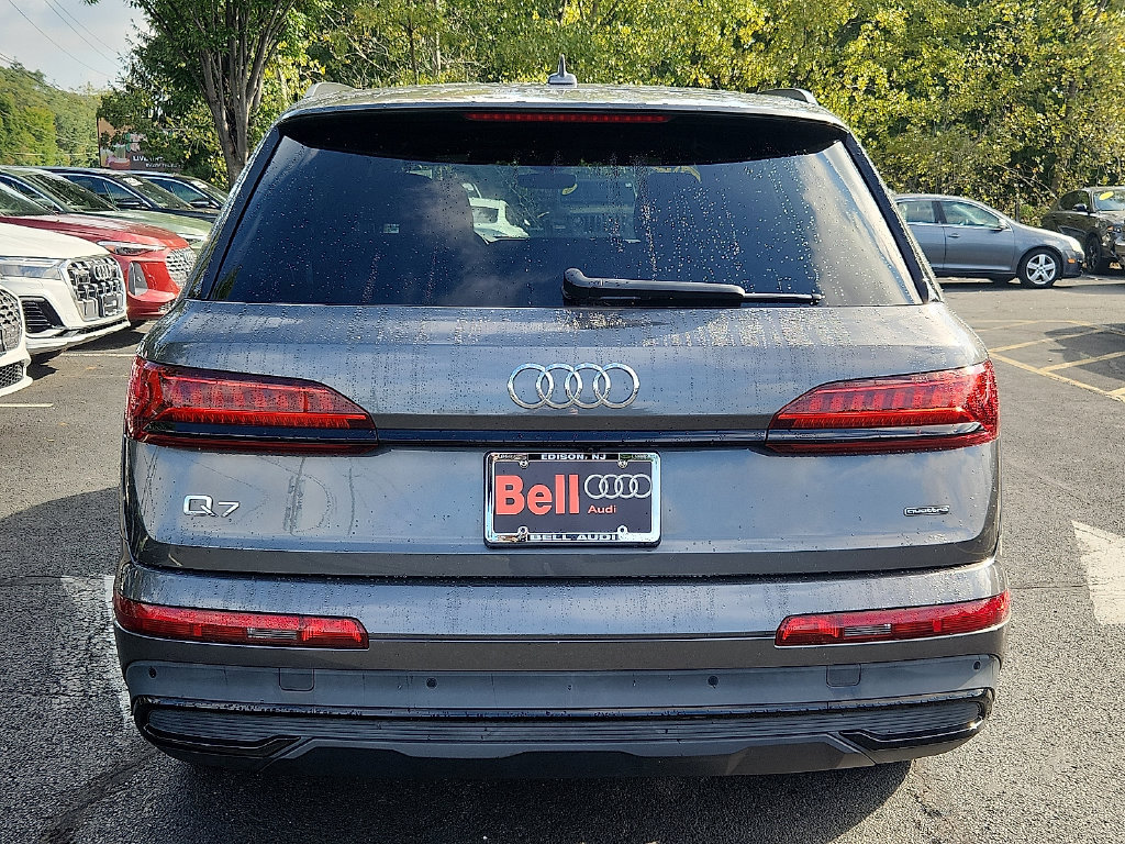 Used 2023 Audi Q7 3.0T Premium Plus AWD/4WD image 11
