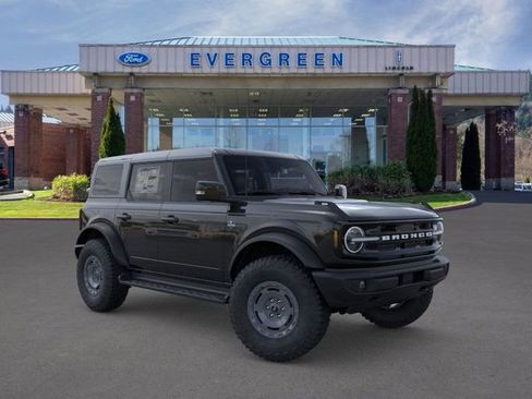New 2025 Ford Bronco Outer Banks w/ Sasquatch Package image 7