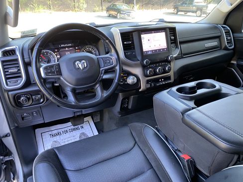 Used 2022 RAM 1500 Laramie AWD/4WD image 33