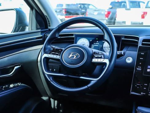 Used 2023 Hyundai Tucson SEL w/ Convenience Package AWD/4WD image 12