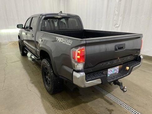 Certified 2023 Toyota Tacoma TRD Off-Road image 6