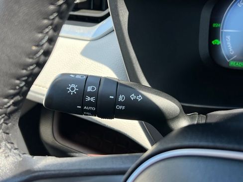 Used 2025 Toyota RAV4 Limited w/ Advanced Technology Package AWD/4WD image 37