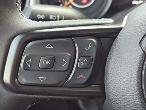 New 2026 Jeep Gladiator Sport image 17