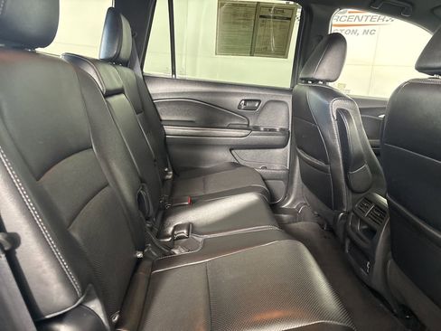 Used 2022 Honda Passport EX-L image 26