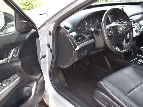 Used 2013 Honda Crosstour EX-L image 14