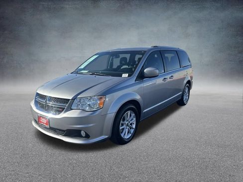 Used 2019 Dodge Grand Caravan SXT FWD image 8