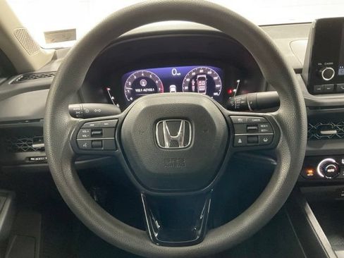 Used 2024 Honda Accord EX image 16