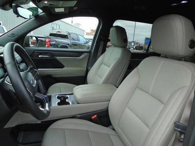 Used 2026 GMC Acadia Elevation w/ Elevation Premium Package AWD/4WD image 18