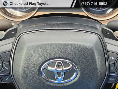 Used 2024 Toyota Camry SE FWD image 14