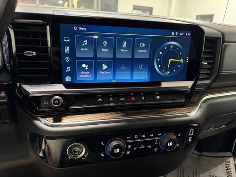 Used 2024 Chevrolet Silverado 1500 LT image 5