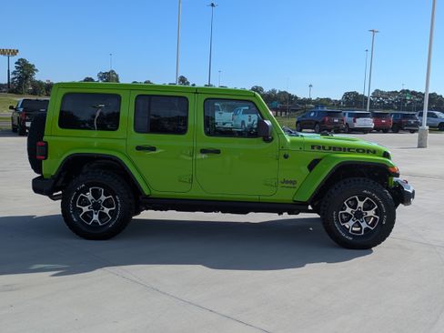 Used 2021 Jeep Wrangler Unlimited Rubicon AWD/4WD image 6