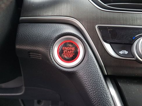 Used 2019 Honda Accord LX image 22