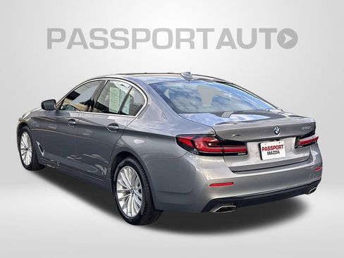 Used 2023 BMW 530i xDrive w/ Premium Package AWD/4WD image 2