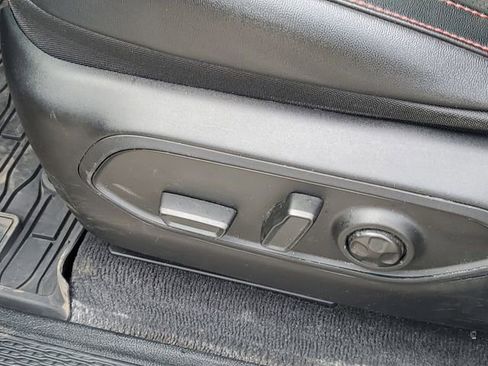 Used 2022 Jeep Grand Cherokee Trailhawk w/ Luxury Tech Group III image 15