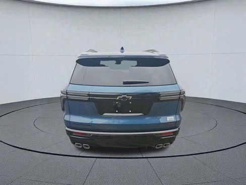New 2026 Chevrolet Traverse RS FWD image 4