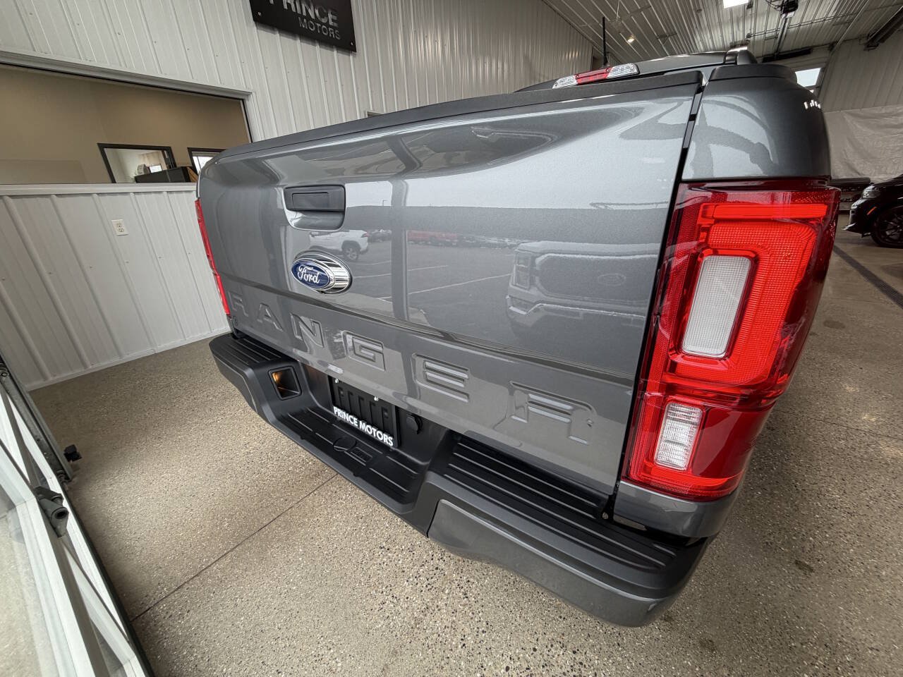 Used 2022 Ford Ranger XLT w/ Bed Utility Package AWD/4WD image 11