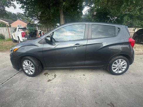 Used 2022 Chevrolet Spark LT FWD image 9