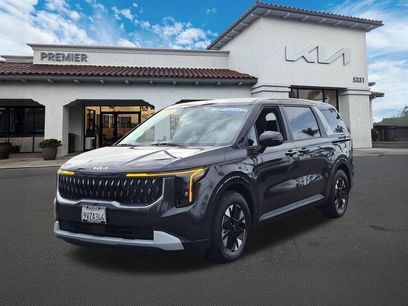 Certified 2026 Kia Carnival LXS