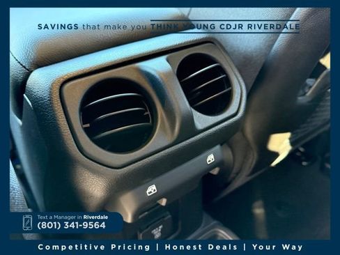 New 2025 Jeep Wrangler Unlimited Rubicon w/ Steel Bumper Group image 27