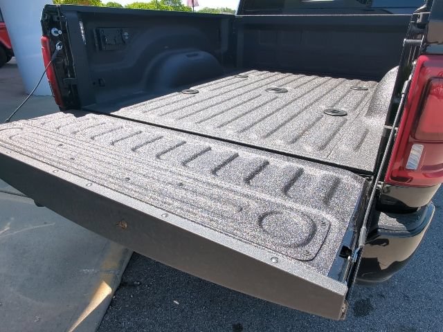 New 2026 RAM 3500 Big Horn AWD/4WD image 40