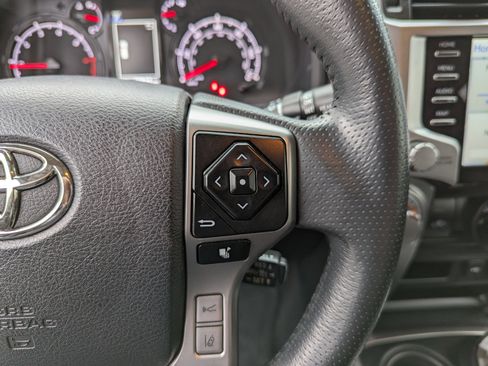 Used 2022 Toyota 4Runner Trail Special Edition image 17