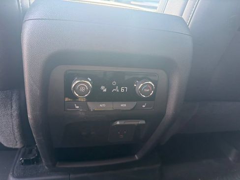 Certified 2026 Chevrolet Traverse High Country AWD/4WD image 32