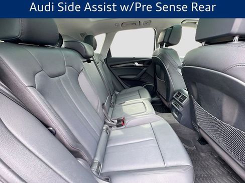 Used 2018 Audi Q5 Prestige w/ Prestige Package image 30