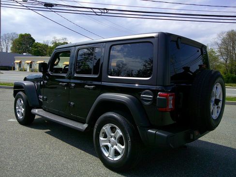 Used 2020 Jeep Wrangler Unlimited Sport S AWD/4WD image 47