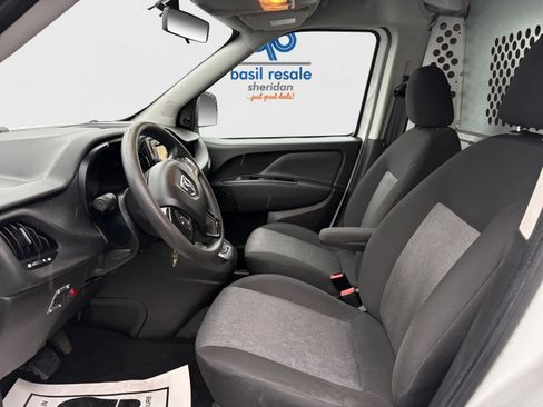 Used 2022 RAM ProMaster City Tradesman FWD image 8