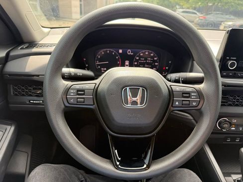 Used 2024 Honda Accord LX image 11