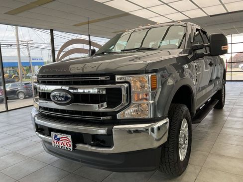 Used 2022 Ford F350 XL w/ STX Appearance Package AWD/4WD image 3
