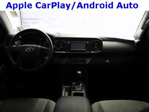 Used 2017 Toyota Tacoma SR image 7