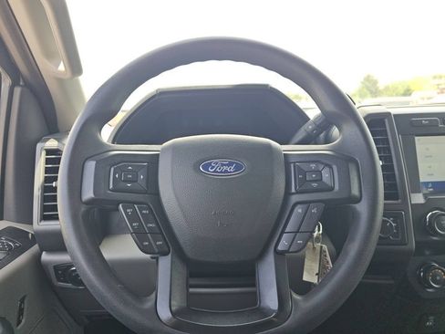 Used 2022 Ford F250 XL w/ Power Equipment Group AWD/4WD image 29
