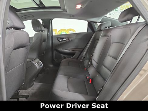 Used 2024 Chevrolet Malibu LT image 12