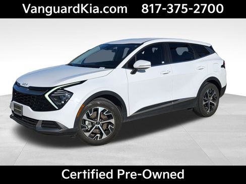 Certified 2024 Kia Sportage EX image 3