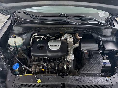 Used 2017 Hyundai Tucson Value AWD/4WD image 10