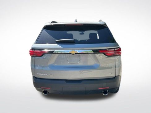 Used 2023 Chevrolet Traverse LT w/ LPO, Floor Liner Package AWD/4WD image 7