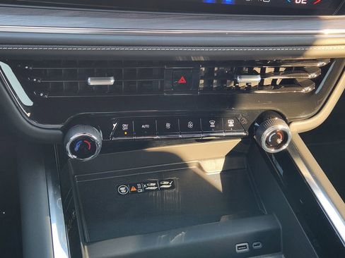 New 2026 Chevrolet Tahoe Premier AWD/4WD image 14
