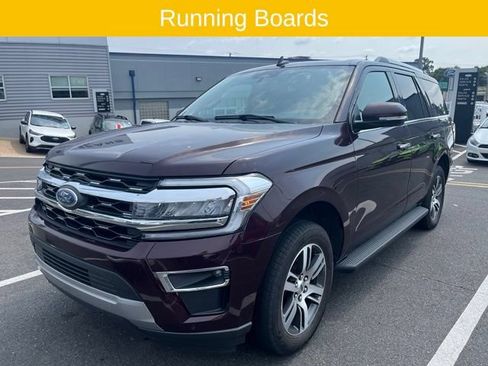 Used 2024 Ford Expedition Limited AWD/4WD image 2
