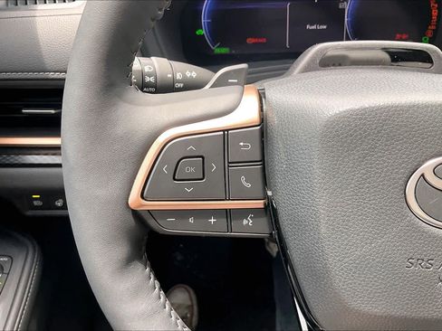 Used 2026 Toyota Grand Highlander AWD Hybrid image 24