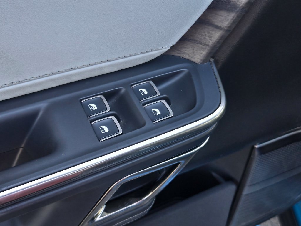 Used 2023 Rivian R1T Adventure Quad AWD/4WD image 12