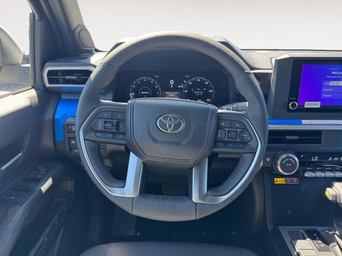 New 2025 Toyota Tacoma TRD Off-Road image 15